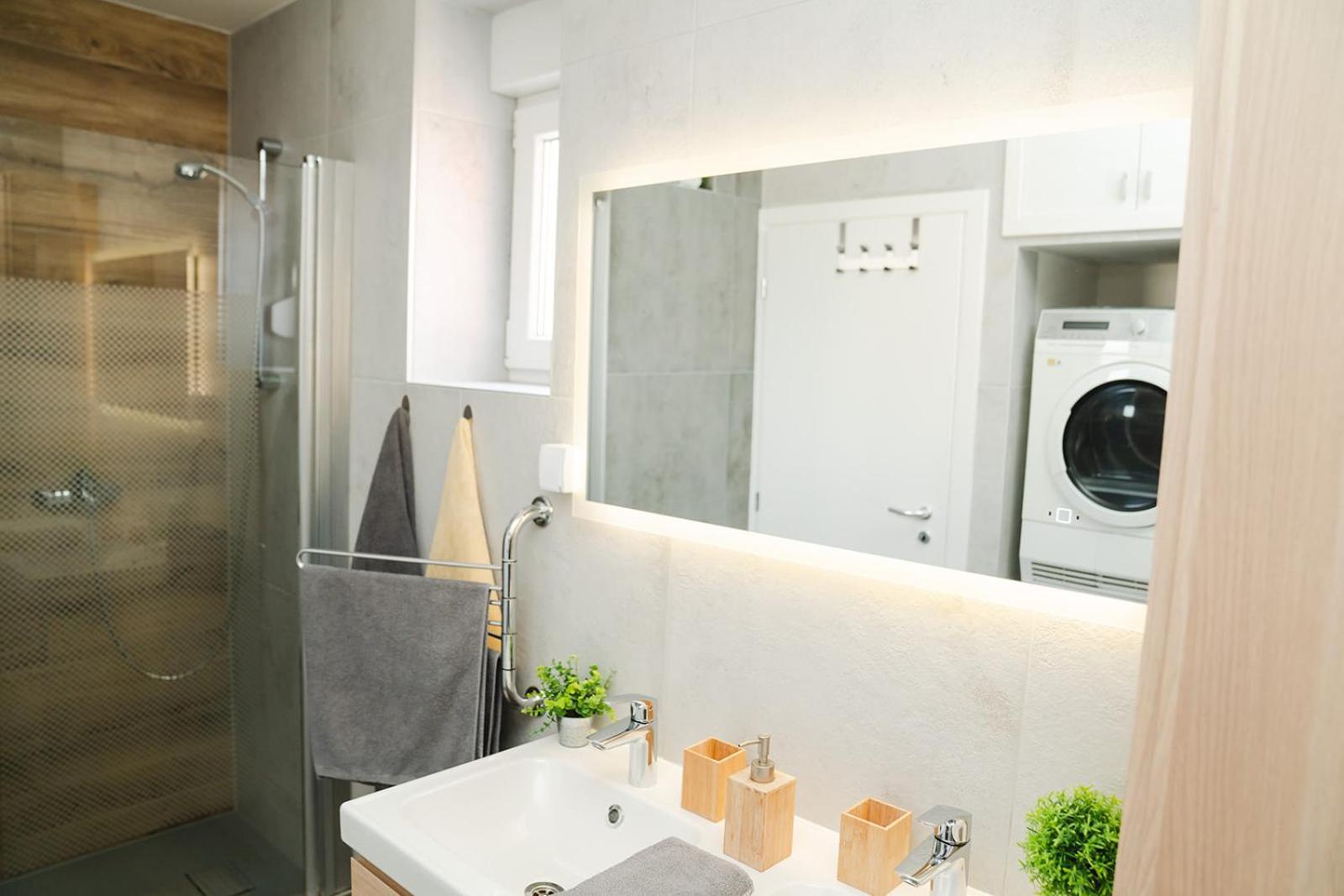 Casa De Dinca, 2 Bedroom, 6 Person, Free Parking Zone Zagreb Dış mekan fotoğraf